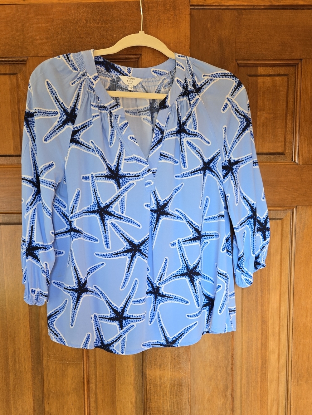 Crown & Ivy Light Blue Blouse with Navy Starfish Print